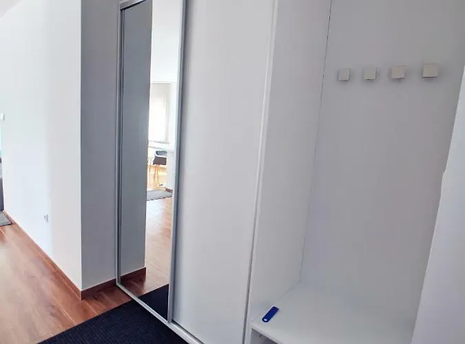 Lux Vidanovic Daire *