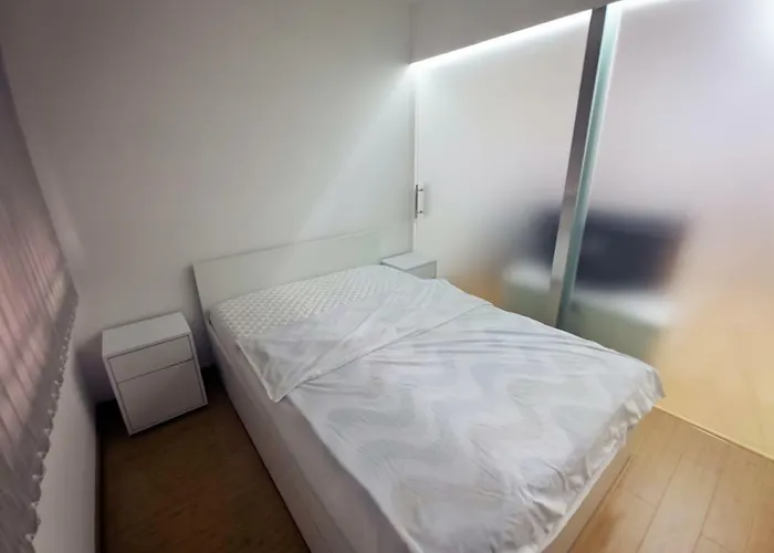 Lux Vidanovic * Pirot